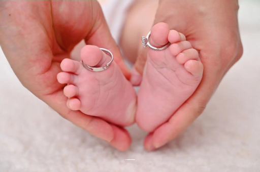 曹县宝宝头发少缺什么